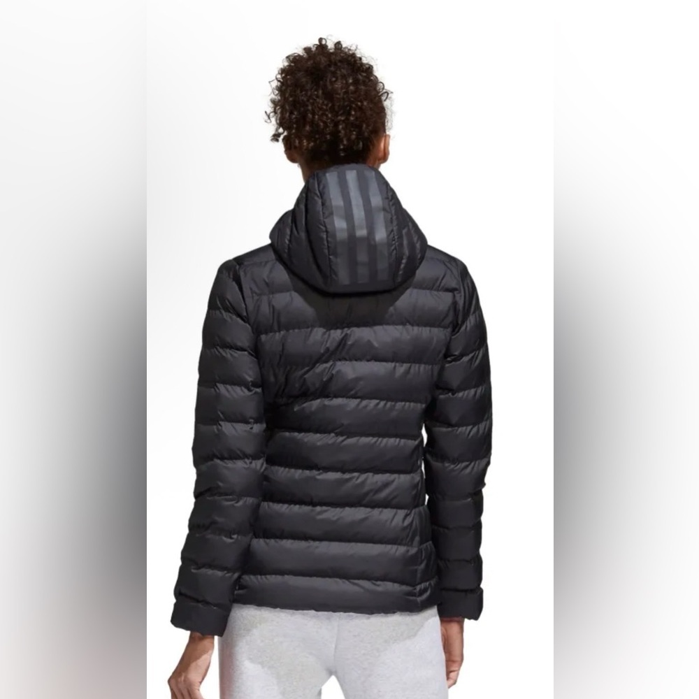 Adidas Performance Women’s Puffer Jacket Size XS - Picture 2 of 10